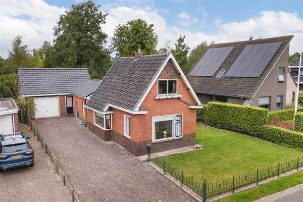 Woning Elzeloane 14 De Westereen