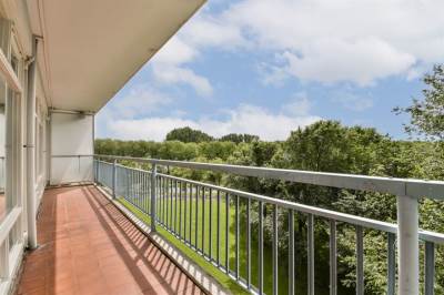 Woning Burgemeester Hogguerstraat 931 Amsterdam