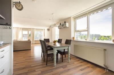 Woning Raadhuisplein 98 Castricum