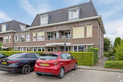Woning Stationsweg 42 De Klomp