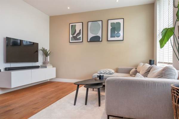 Woning Willem de Zwijgerlaan 207- 3 Amsterdam