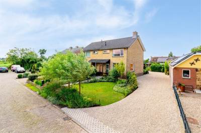 Woning Meester van der Meerendonkstraat 12 de Hoef