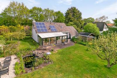 Woning Eikenlaan 4 Oostkapelle