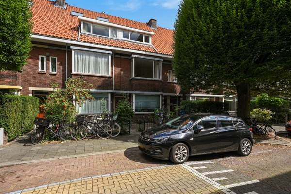 Woning van Duvenvoordelaan 114 Voorburg