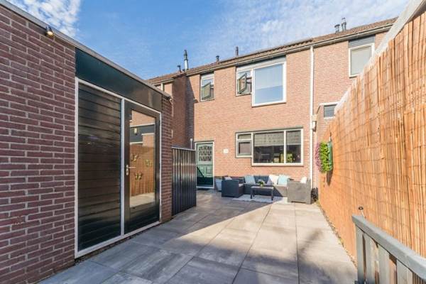 Woning Rozengaard 1233 Lelystad