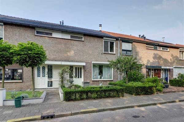 Woning Burg Termeerstraat 31 Grubbenvorst