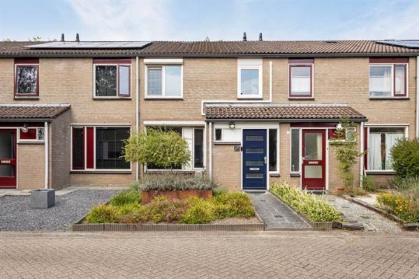 Woning Elfenbank 15 Asten