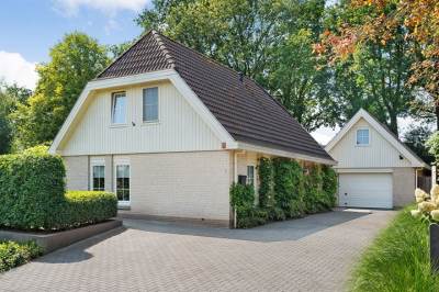 Woning Albert van Kuyckweg 6 de Wijk