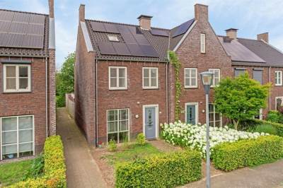 Woning Nassaustraat 22 Beek en Donk