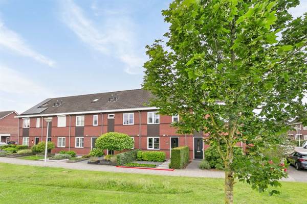 Woning Bereklauw 15 Rijssen