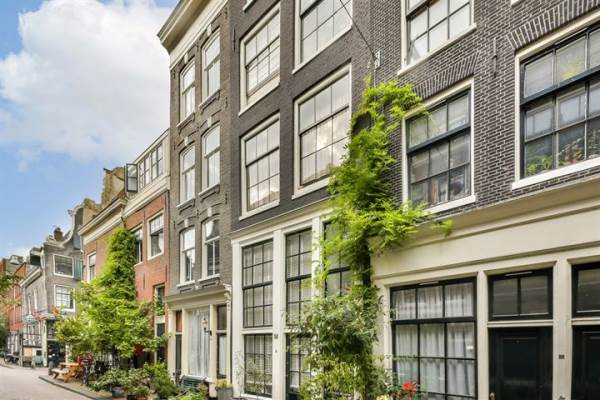 Woning Tweede Leliedwarsstraat 16 Amsterdam