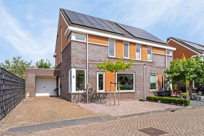 Woning Tuinfluiter 8 Assen