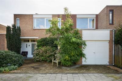 Woning A.G.M. van der Hoevenstraat 79 Ter Aar