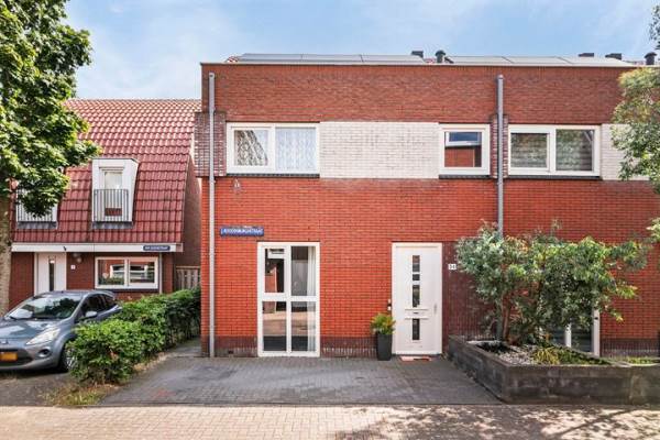 Woning J. Roodenburghstraat 34 Assendelft