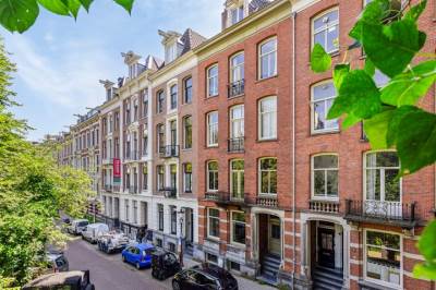 Woning Vossiusstraat 182 Amsterdam