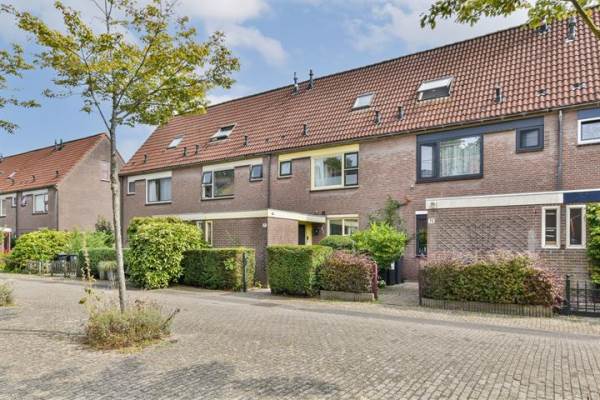Woning Mijehof 77 Amsterdam