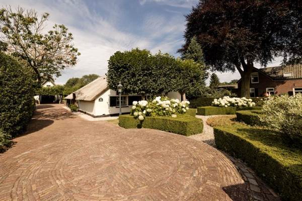 Woning Nieuw-Loosdrechtsedijk 56 Loosdrecht