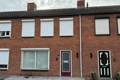 Woning Vier Ambachtenstraat 23 Sas van Gent