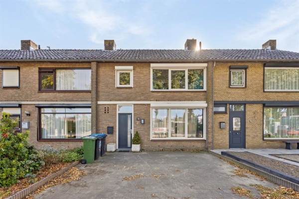 Woning Burgemeester Elkhuizenlaan 38 Halsteren