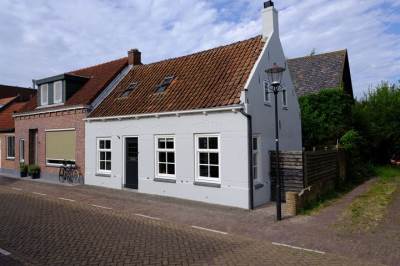 Woning Nieuwlandsedijk 20 Lage Zwaluwe