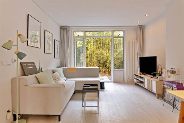 Woning Alblasstraat 9H Amsterdam