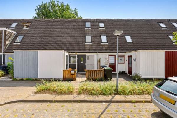Woning Moessorgskystraat 24 Almere