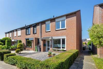 Woning Burgemeester van Deelensingel 86 Velden