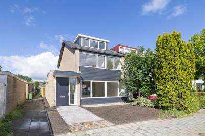 Woning Mr.J.C.Bührmannlaan 99 Weesp