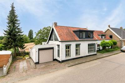 Woning Molendijk 92 Klaaswaal