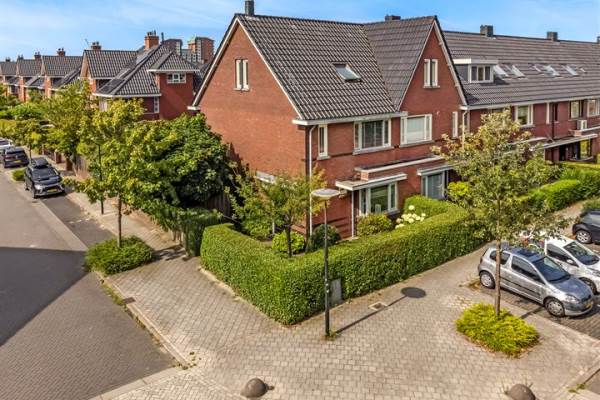 Woning Johanna van Woudelaan 18 Beverwijk