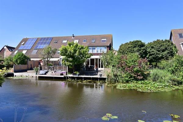 Woning Dom Helder Camarastraat 7 Zaandam