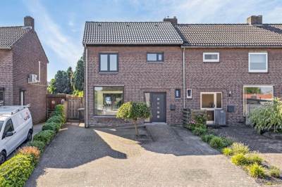 Woning Bernhardstraat 16 Schinveld