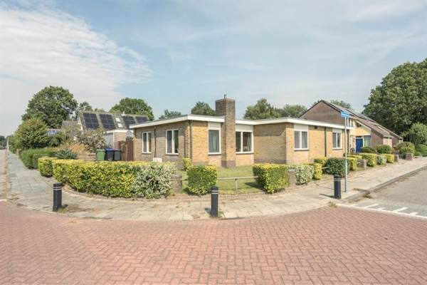 Woning Burg. Weimalaan 31 Nijeveen