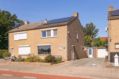 Woning Gouverneur Ruijs de Beerenbroucklaan 72 Holtum