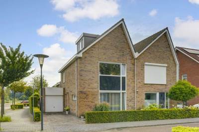 Woning Kalmoeslaan 12 Elst (GE)