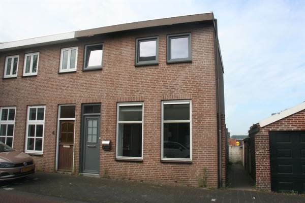 Woning Maarten Trompstraat 2 Bergen op Zoom