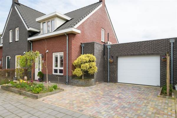 Woning Meester Vermeulenstraat 15 Beek (Gem. Montferland)