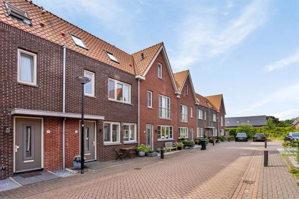Woning Angstelhof 13 Baambrugge