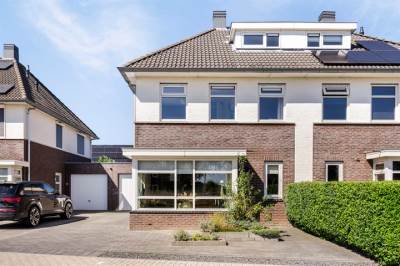 Woning Rozentuin 17 Emmen
