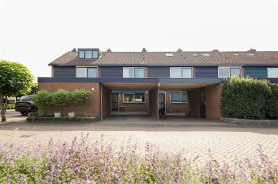 Woning Anna van Gelrestraat 15 Putten