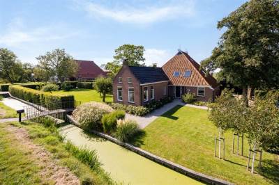 Woning Straatweg 25 Follega