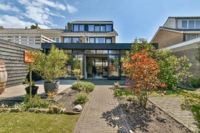 Woning Mr Troelstrastraat 18 Zandvoort