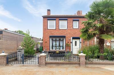 Woning Doctor Mollerlaan 43 Roosendaal