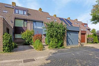 Woning de Hunze 42 Woerden