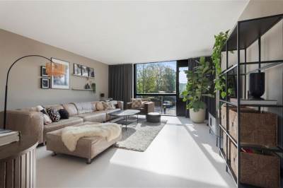 Woning Klaas van Reeuwijkstraat 27 Hoofddorp