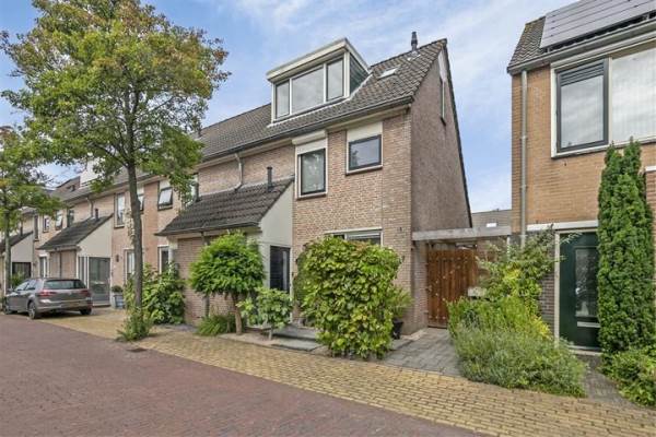 Woning Staringstraat 51 Zevenhuizen (ZH)
