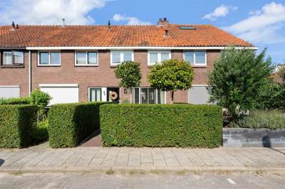 Woning Von Lindernstraat 8 Alblasserdam