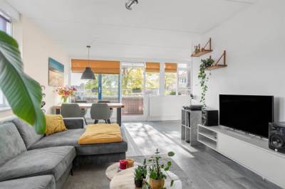 Woning Raadhuisplein 13 Castricum