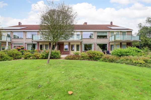 Woning Sint Jozefpark 22 Tuitjenhorn