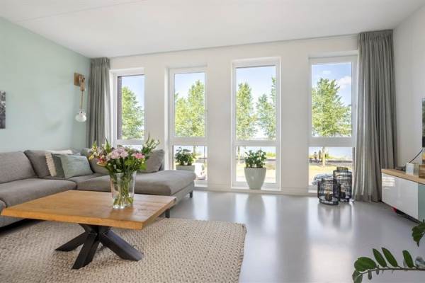 Woning Bert Haanstrakade 280 Amsterdam